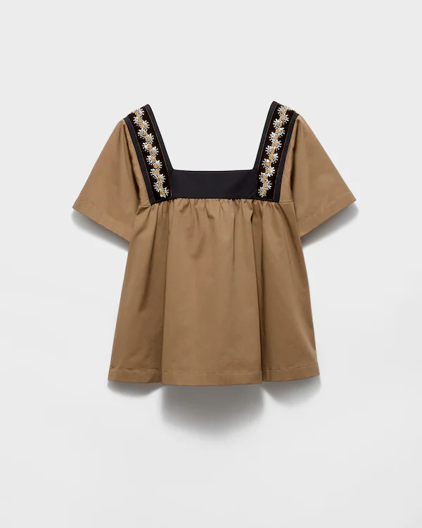 Top in gabardine ricamato vintage