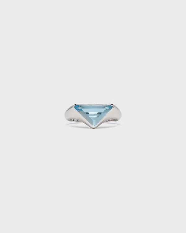 Anello con logo zaffiro blu svizzero