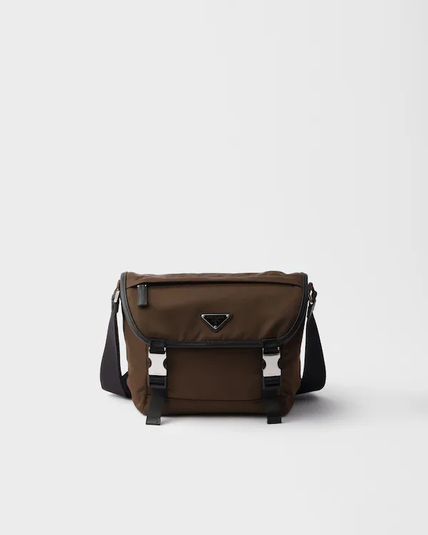 Borsa a tracolla in Re-Nylon e pelle Saffiano