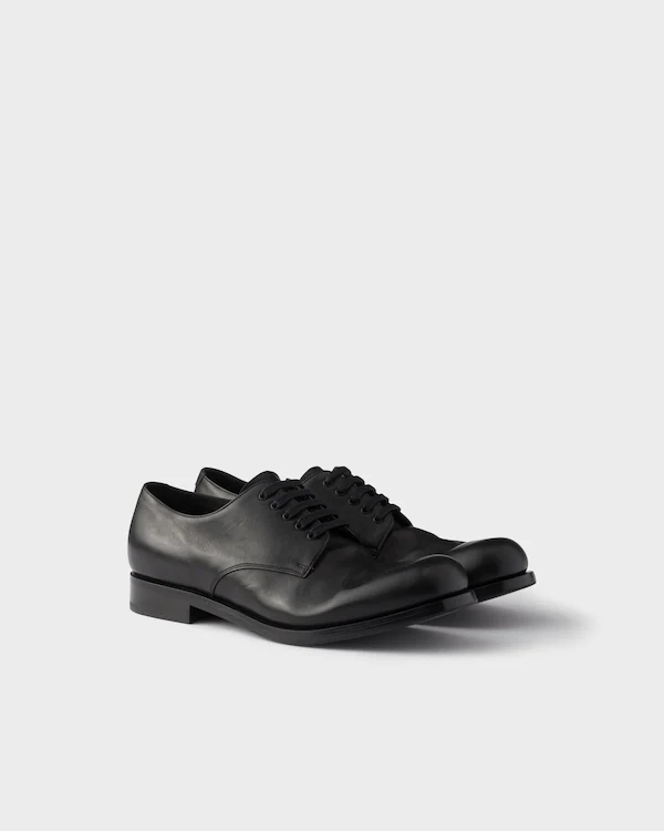Scarpe da Derby in pelle antigua con lacci