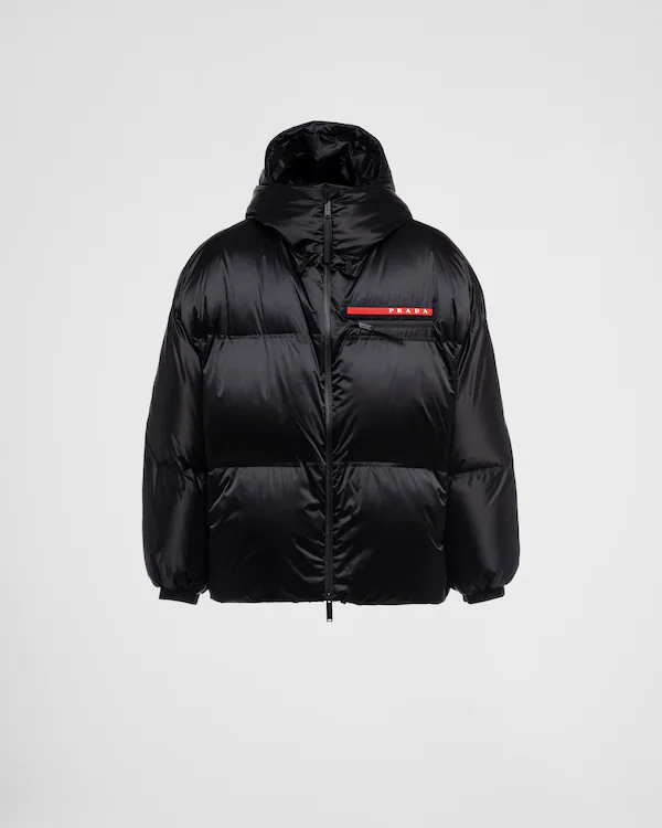 Giacca imbottita oversize in Re-Nylon tecnico