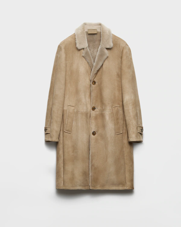 Cappotto in pelo di pecora