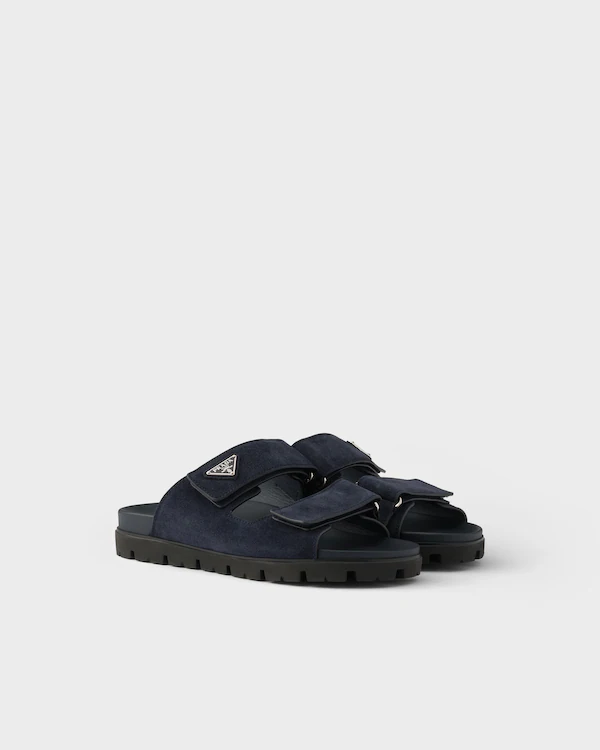 Sandali con cinturino in suede