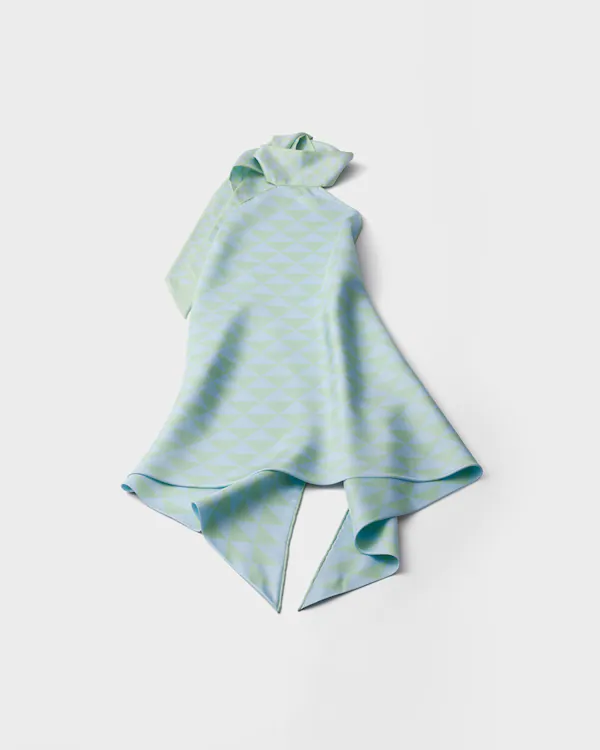 Top a spalline in twill di seta stampato