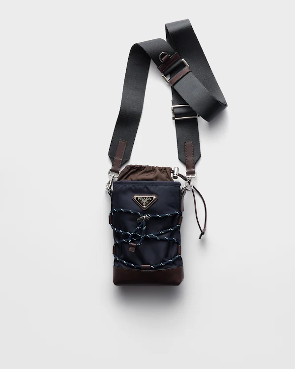 Custodia per smartphone Prada Speedrock in Re-Nylon e pelle