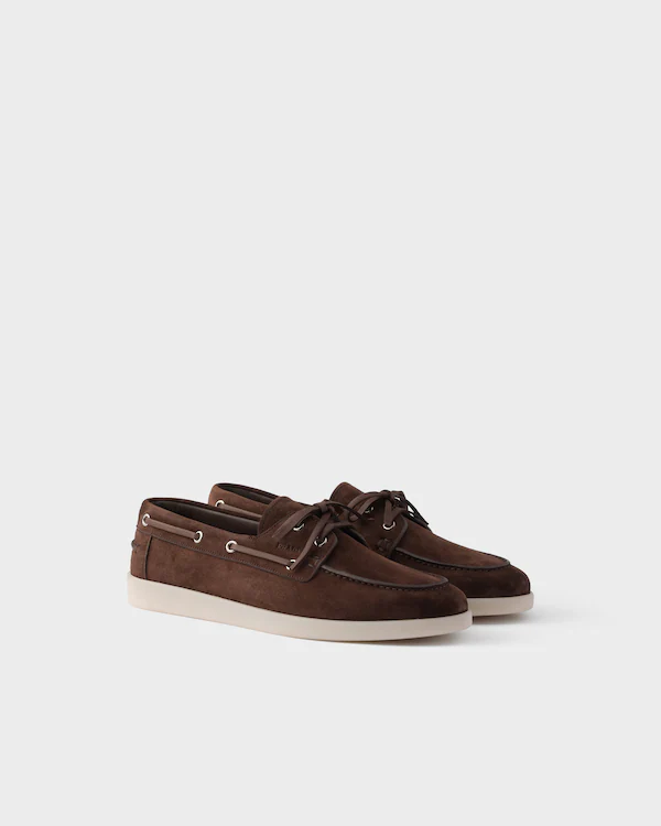Scarpe da barca in suede con lacci Scarpe da barca in suede con lacci