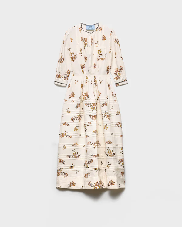 Vestito in lino con stampa lungo