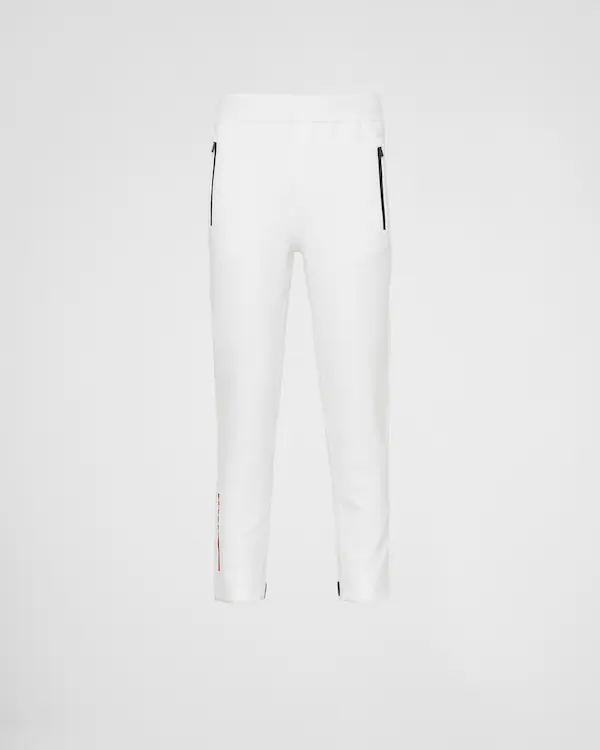 Pantaloni in tessuto tecnico con cuciture termosaldate