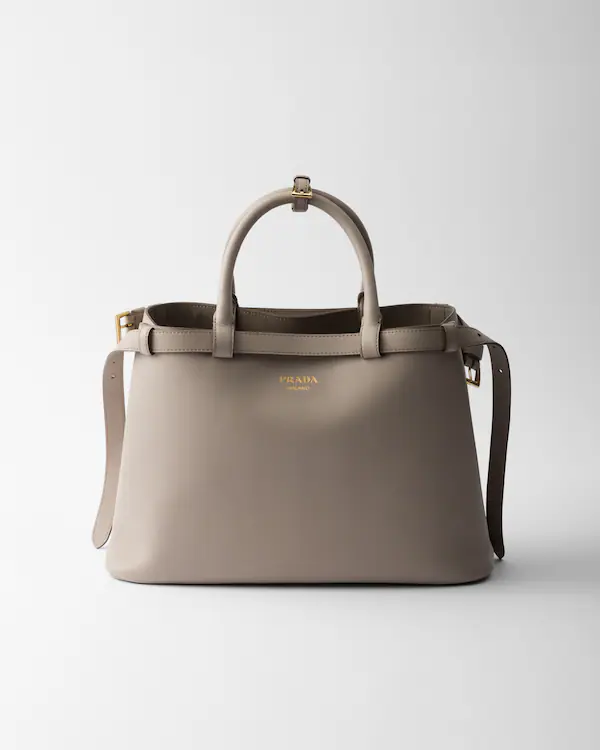 Borsa a mano in pelle media Prada con fibbia e doppio cinturino