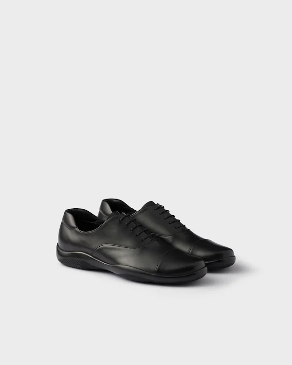 Scarpe in pelle con lacci Toblach