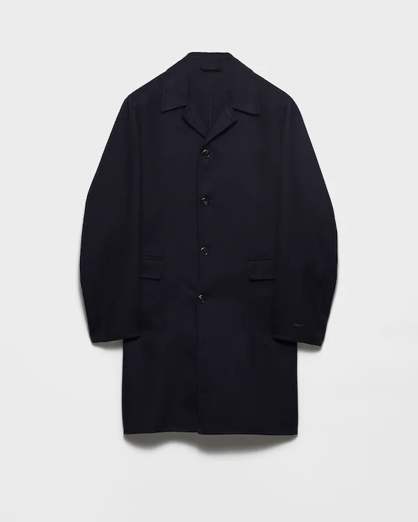 Cappotto in lana e seta a una fila