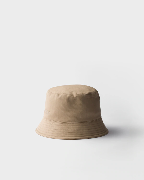 Cappello a secchiello